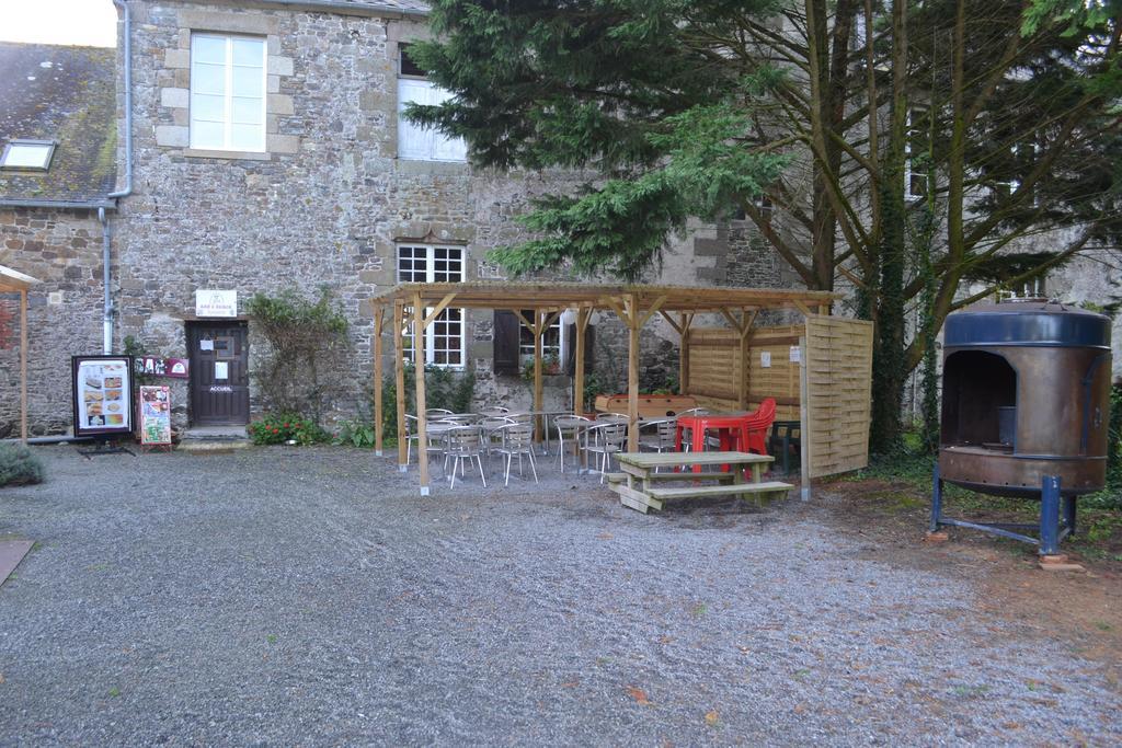 Domaine De L'Aumone Hotel Cherrueix ภายนอก รูปภาพ